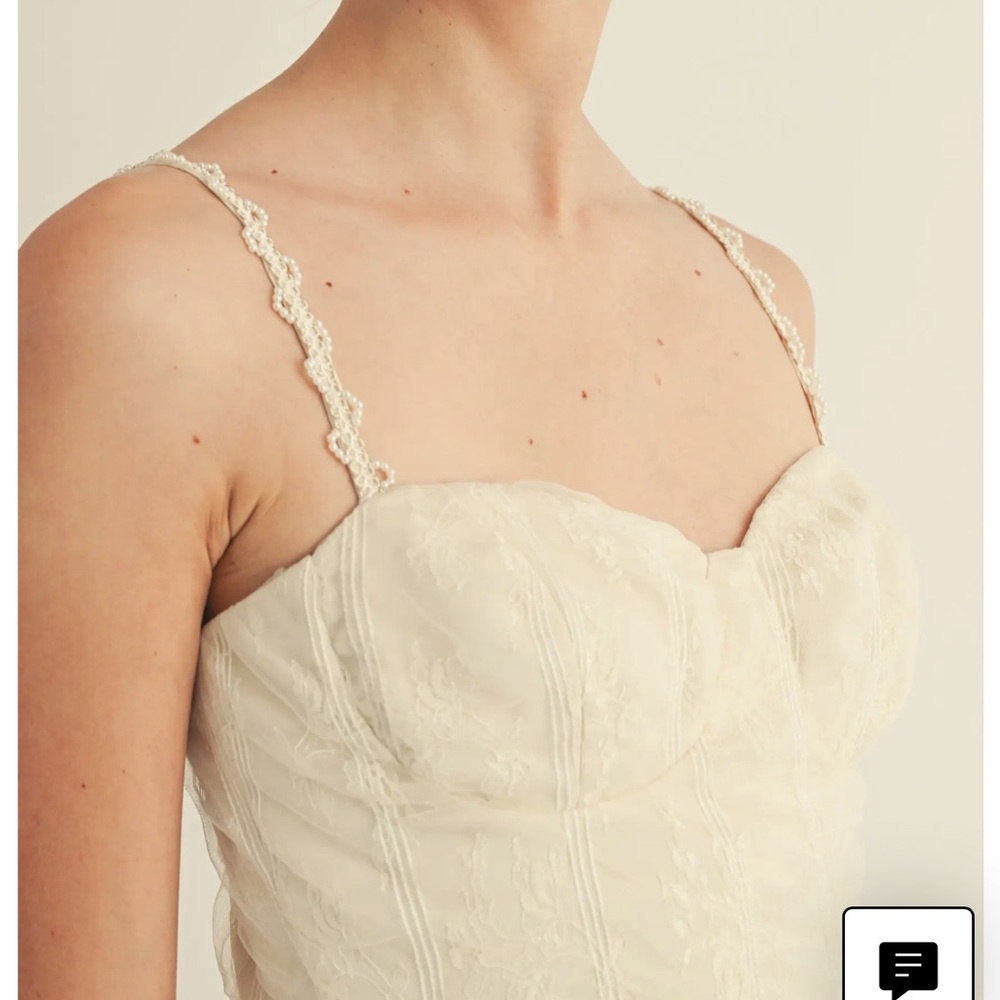 Bustier fit and flare cream-colored dress
